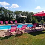 ベッド・アンド・ブレックファスト Au Clos Des Templiers 3*
