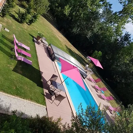 Au Clos Des Templiers Nocleg ze śniadaniem 3*