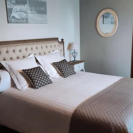 Au Clos Des Templiers Puyravault (Vendee)