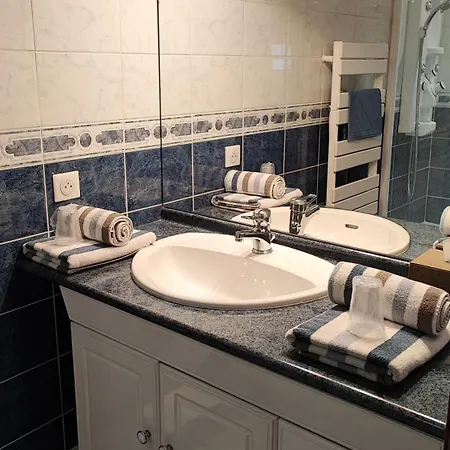 Bed & Breakfast Au Clos Des Templiers 3*