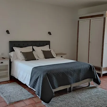 Au Clos Des Templiers 3* Puyravault (Vendee)