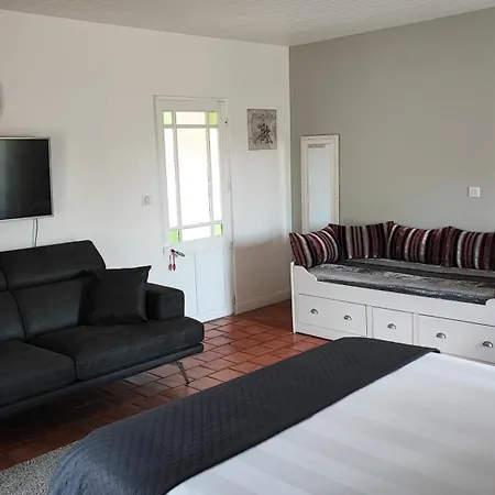 Au Clos Des Templiers