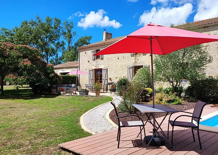 Au Clos Des Templiers Puyravault (Vendee)