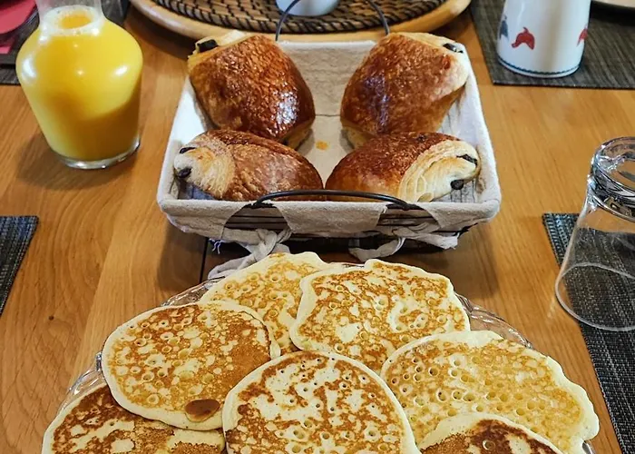 Au Clos Des Templiers Alojamento de Acomodação e Pequeno-almoço 3*