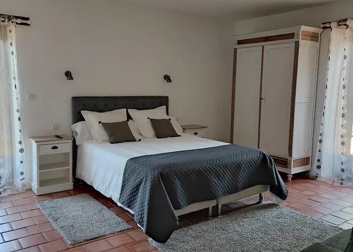 Au Clos Des Templiers 3* Puyravault (Vendee)