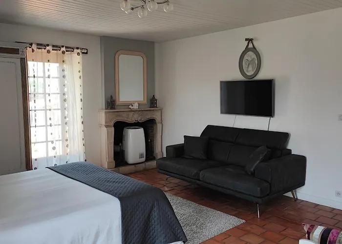 Au Clos Des Templiers Alojamento de Acomodação e Pequeno-almoço